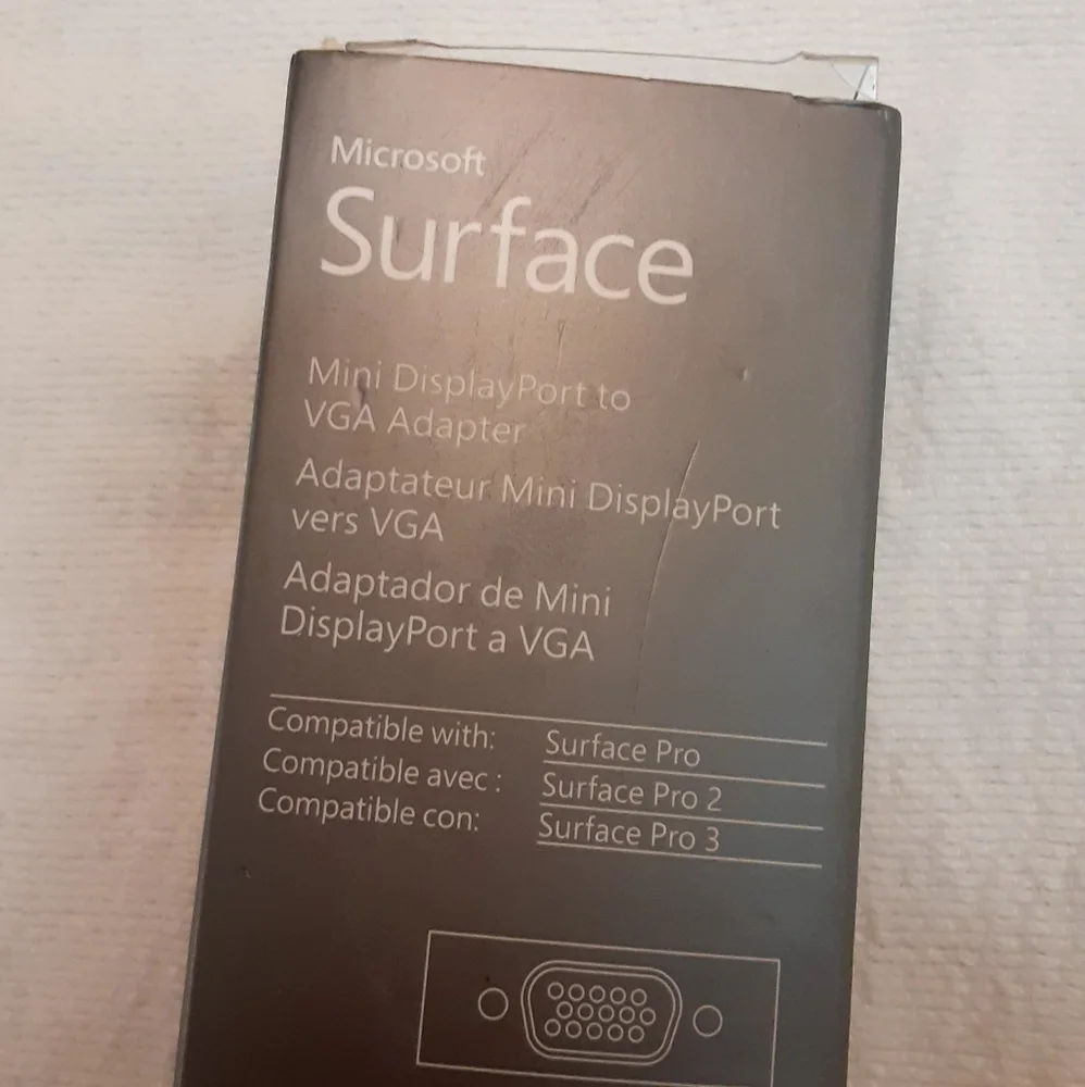 Microsoft Surface Mini Display Port to VGA Adapter